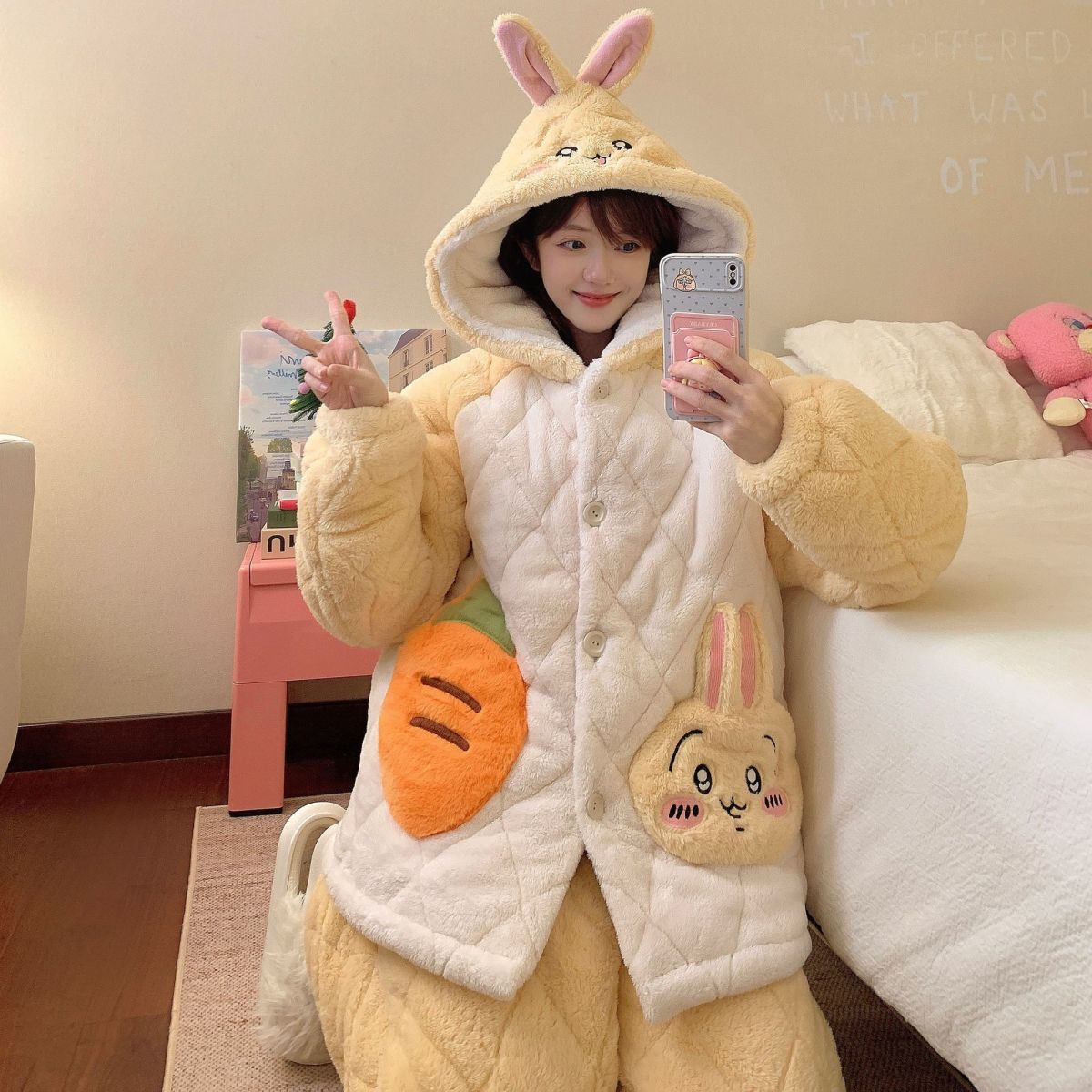 人気キャラ プリント パジャマ カートゥーン もこもこ 裏起毛 ルームウェア 冬用 レディース セットアップ