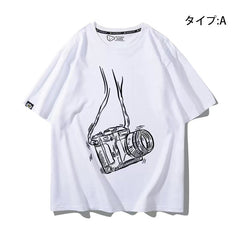 スポーツ＆カルチャー プリント トップス Camera Sutra ユニセックス 半袖 Ｔシャツ